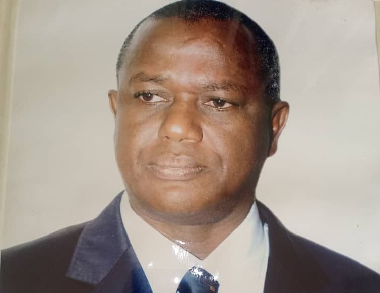 O PERIGO DA UTILIZAÇÃO POPULISTA DE SLOGANS POLÍTICOS PERVERSOS