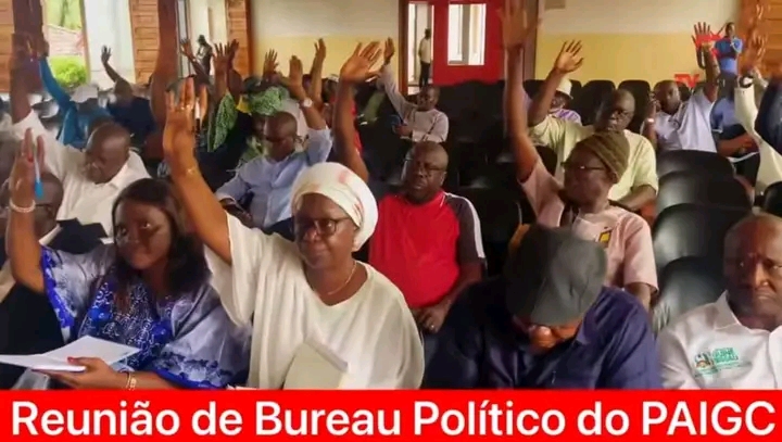 PAIGC renova confiança ao Domingos Simões Pereira