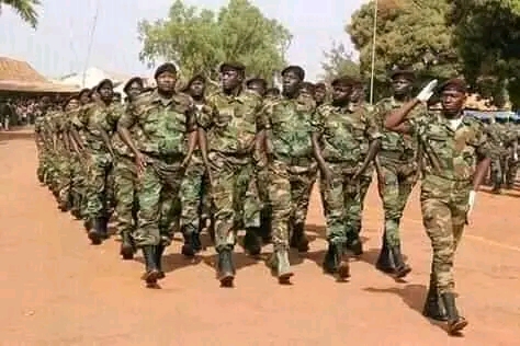 Frente Popular condena detenções de oficiais militares