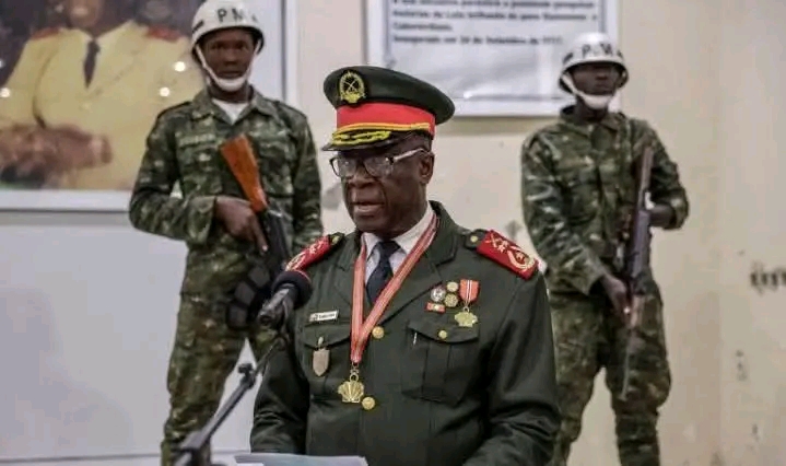 Guiné-Bissau: Militares prometem devolver o poder, mas sem data definida