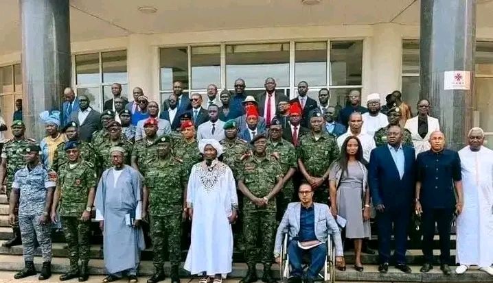 Conselho de Transição avança para reformas legislativas