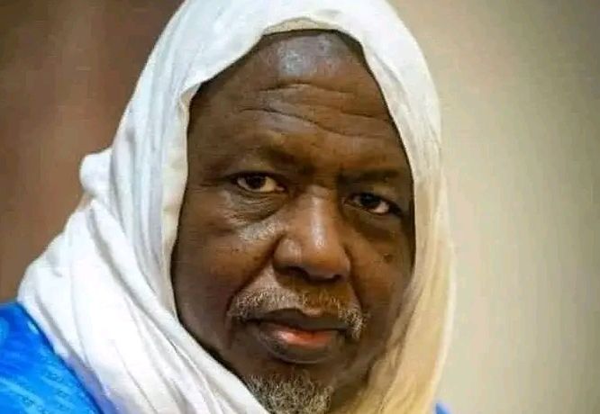 Mali: Imam  Dicko exige a demissão da junta e uma transição civil