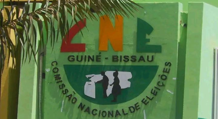 CNE declara definitivos resultados do referendo popular