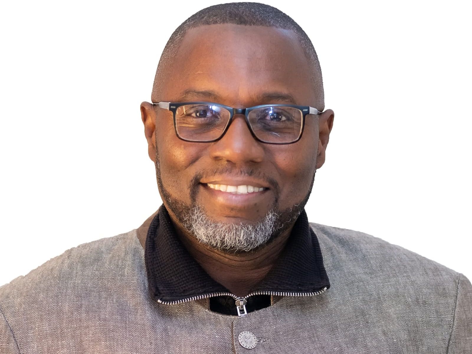 STARLINK NA GUINÉ-BISSAU: “ Soberania digital não é controlar satélite”, diz jurista
