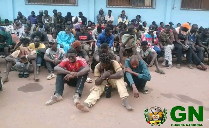 Guarda Nacional trava rede com 143 homens escondidos em casas na periferia de Brene
