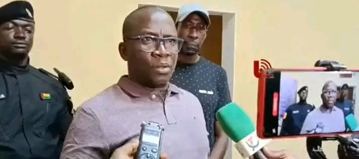 CPJ pede fim do uso de taxas para calar rádios na Guiné‑Bissau